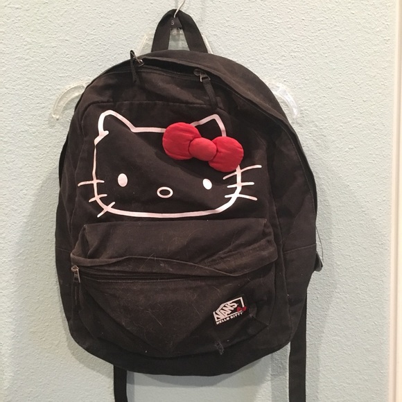 Hello Kitty Handbags - Hello kitty backpack
